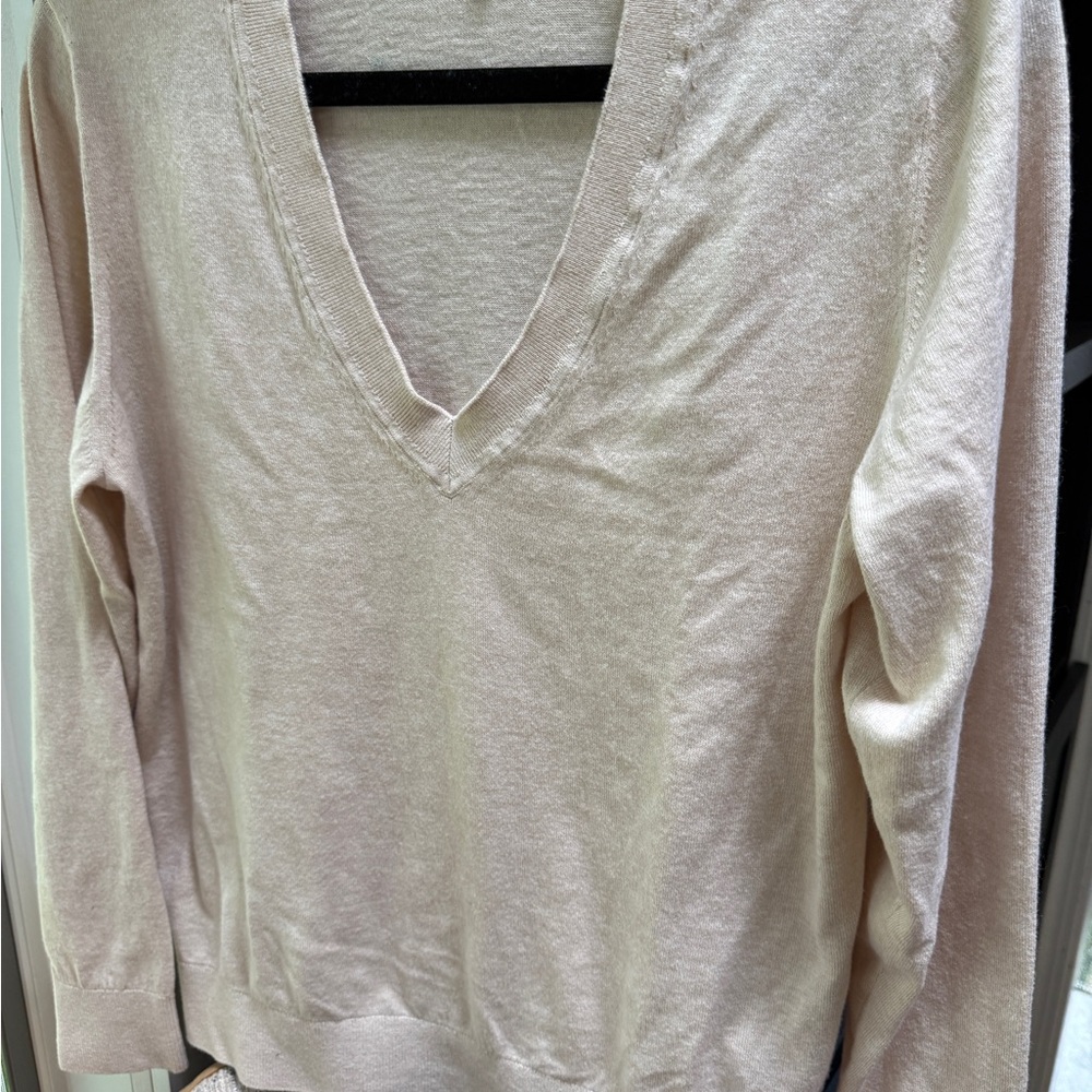 Quince Women's V-Neck Lightweight Sweater in Cream - Picture 5 of 6